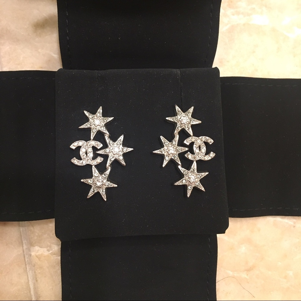 Chanel star earrings